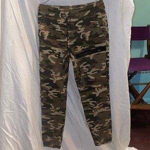 Camouflaged Slacks